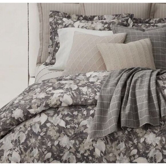 Ralph Lauren Avery Bedding Collection Floral Duvet Cover Full/Queen NEW - Picture 1 of 4